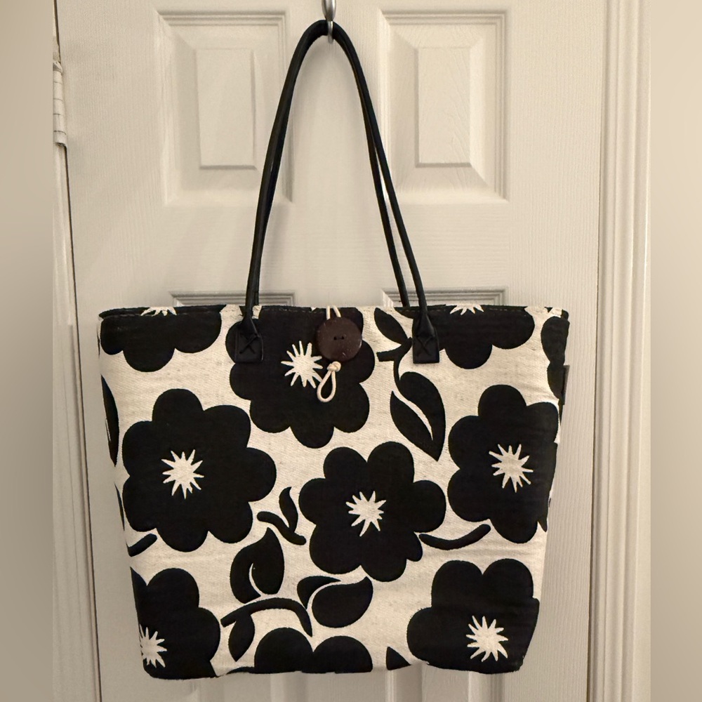 Sun & Sand Beach Tote